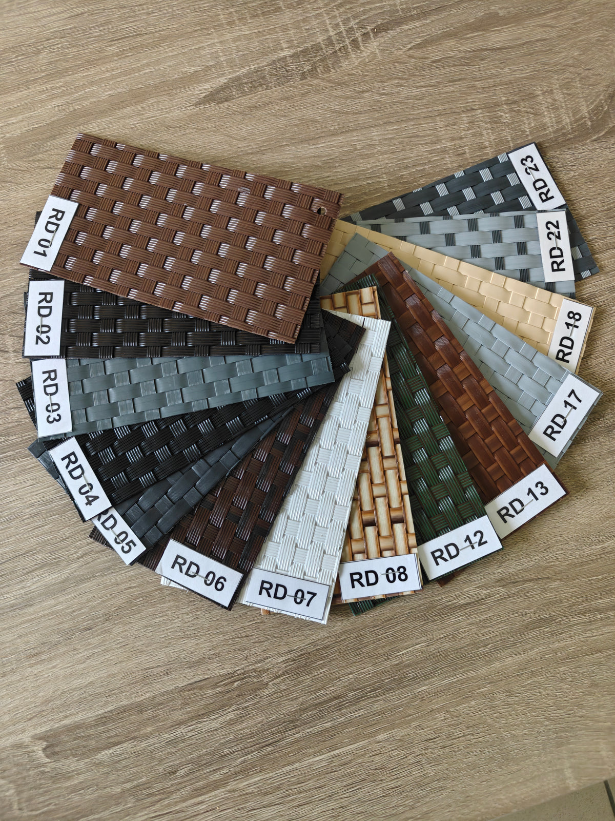 Próbnik materiał technorattan 1300g