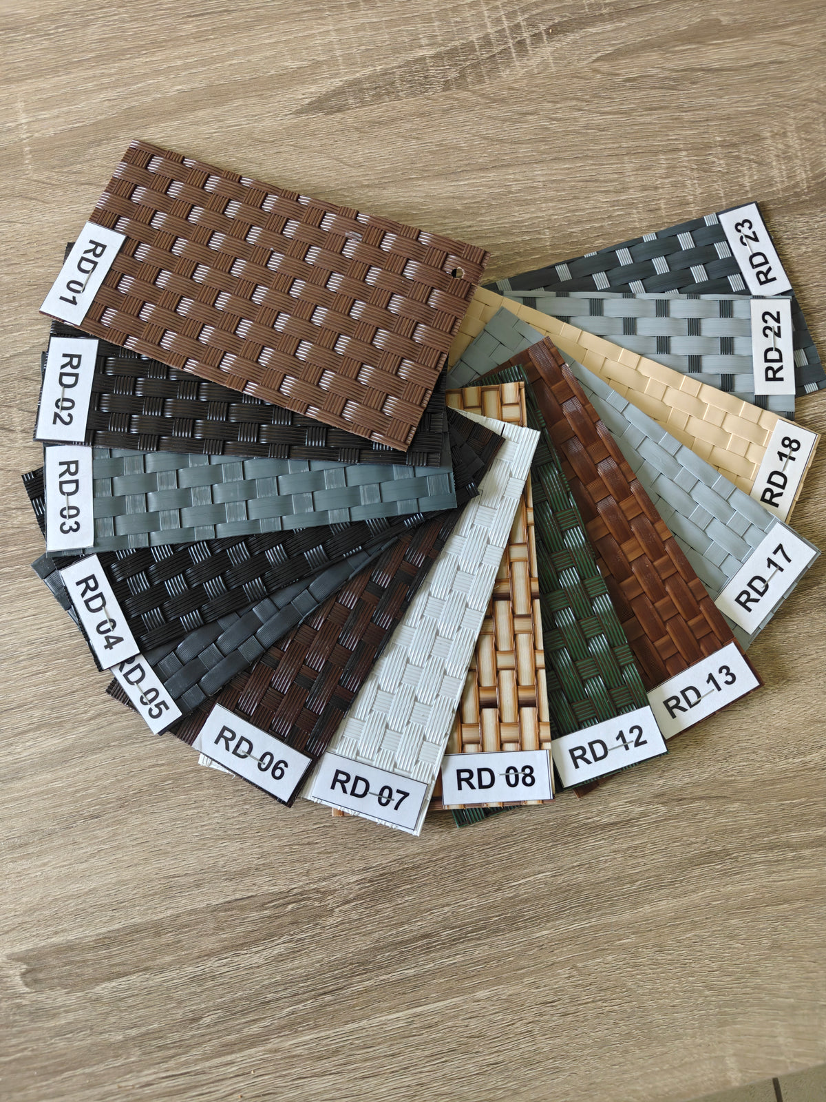 Próbnik materiał technorattan 1300g